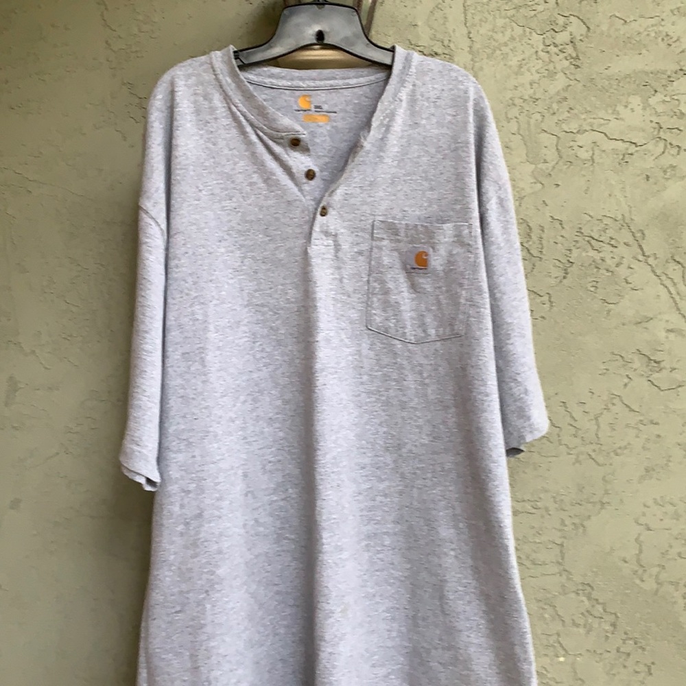 🦋🦋 3/$25 Carhartt 3 button shirt